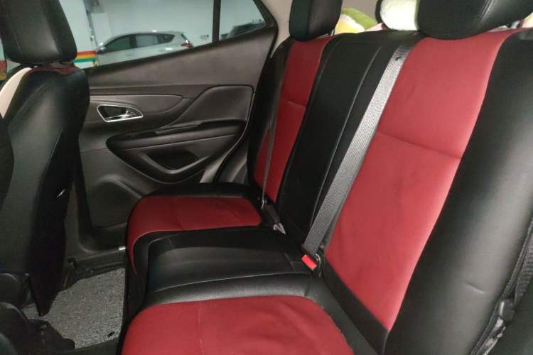 Used Buick Encore 2014 1.4T Automatic Two-Wheel Drive Urban Elite Model Left Rear Seat