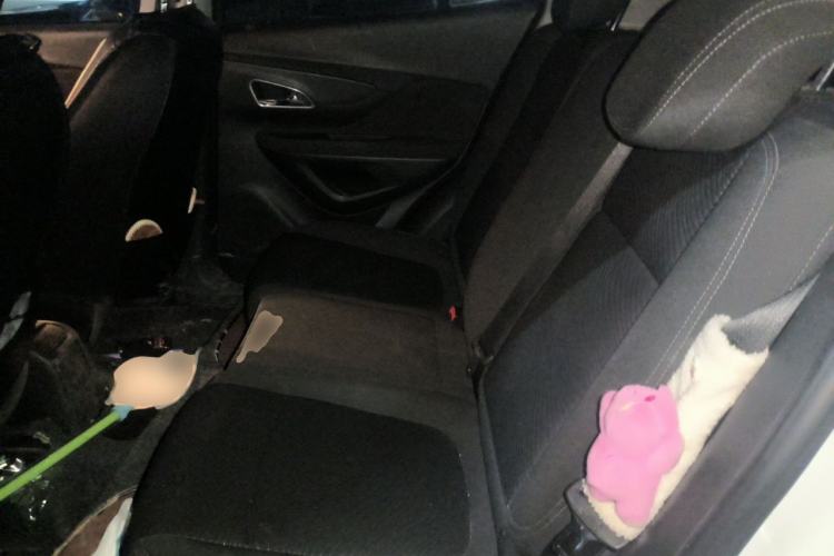 Used Buick Encore 2014 1.4T Automatic Two-Wheel Drive Urban Elite Model Left Rear Seat
