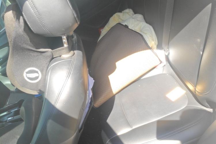 Used Buick Encore 2014 1.4T Automatic Two-Wheel Drive Urban Elite Model Left Rear Seat