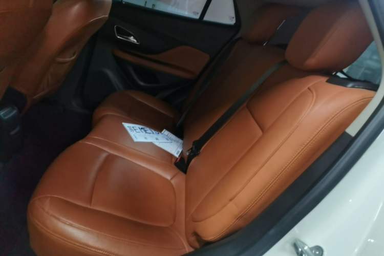 Used Buick Encore 2014 1.4T Manual Two-Wheel Drive Urban Advanced Model Left Rear Seat