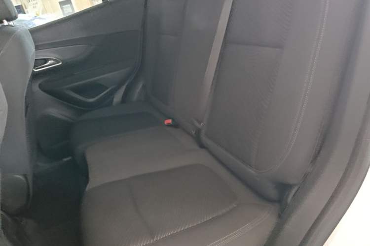 Used Buick Encore 2014 1.4T Automatic Two-Wheel Drive Urban Elite Model Left Rear Seat