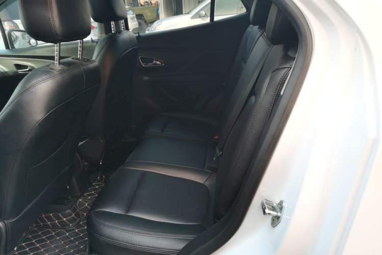 Used Buick Encore 2014 1.4T Automatic Two-Wheel Drive Urban Elite Model Left Rear Seat