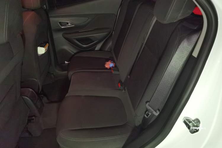 Used Buick Encore 2014 1.4T Automatic Two-Wheel Drive Urban Elite Model Left Rear Seat