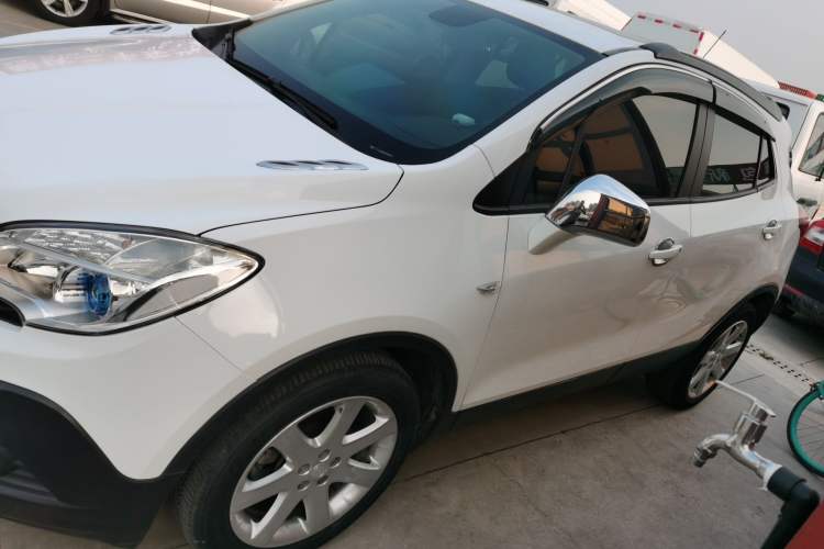 Used Buick Encore 2014 1.4T Automatic Two-Wheel Drive Urban Elite Model Left Side