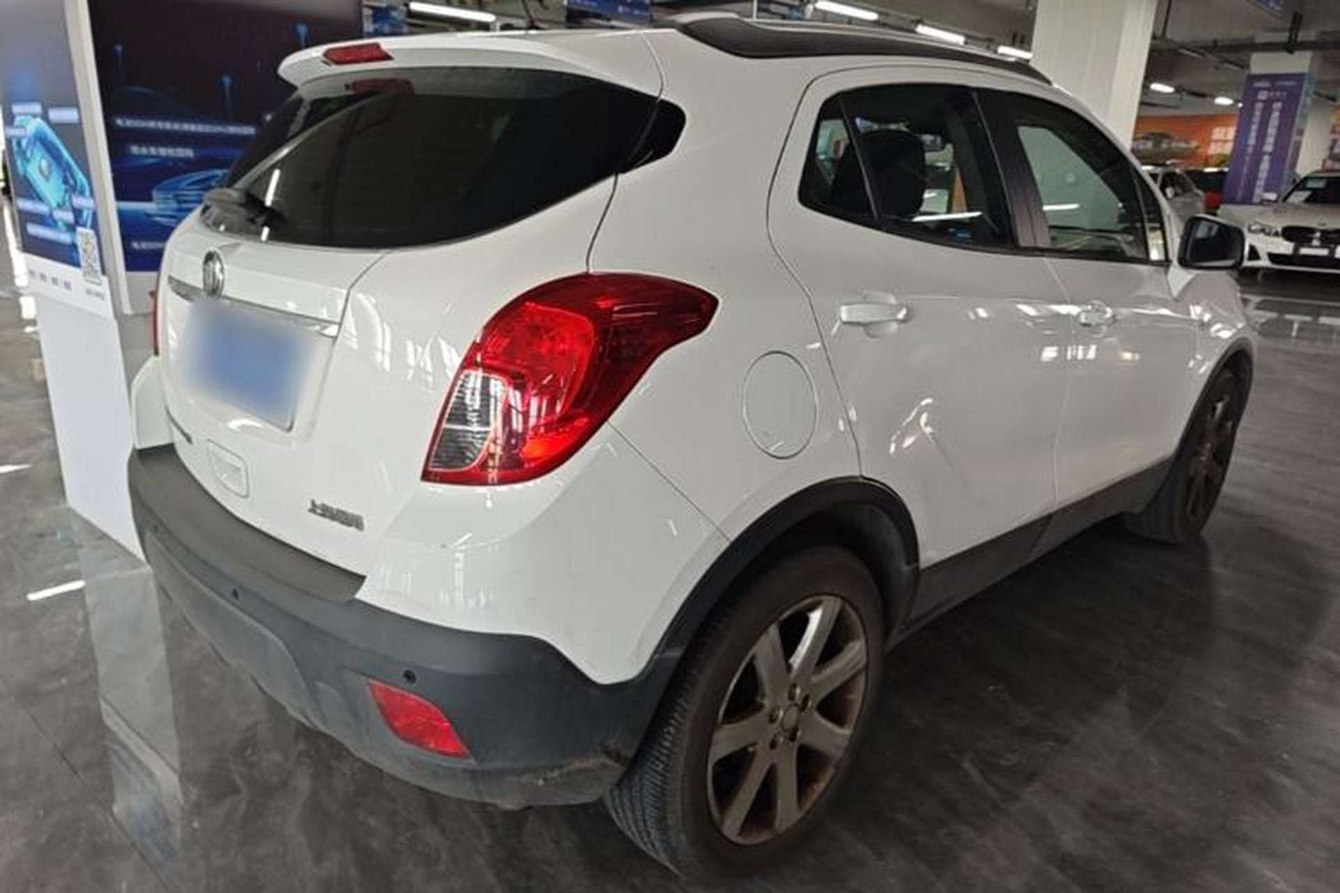 Used Buick Encore 2014 1.4T Automatic Two-Wheel Drive Urban Elite Model Rear Right 45 Deg