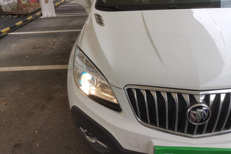 Used Buick Encore 2014 1.4T Automatic Two-Wheel Drive Urban Leading Model Right Front Headlight
