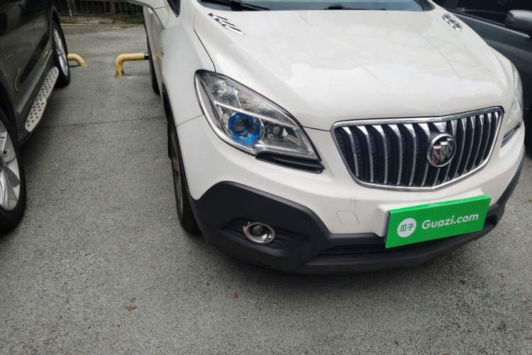 Used Buick Encore 2014 1.4T Automatic Two-Wheel Drive Urban Elite Model Right Front Headlight