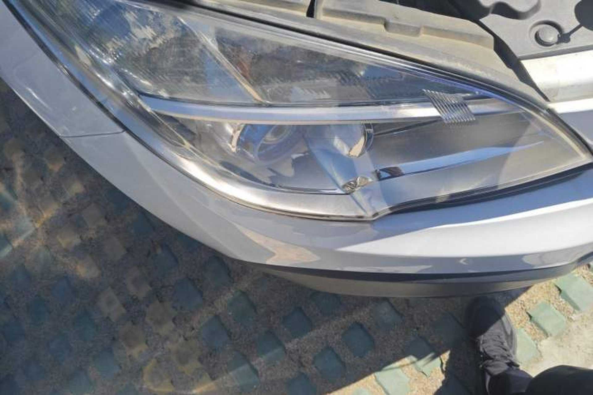 Used Buick Encore 2014 1.4T Automatic Two-Wheel Drive Urban Elite Model Right Front Headlight