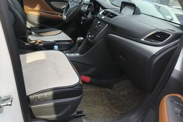 Used Buick Encore 2014 1.4T Automatic Two-Wheel Drive Urban Elite Model Right Front Seat