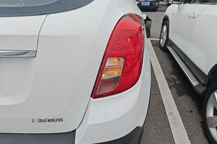 Used Buick Encore 2014 1.4T Automatic Two-Wheel Drive Urban Elite Model Right Rear Taillight