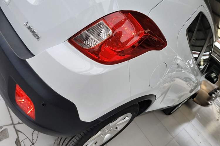 Used Buick Encore 2014 1.4T Automatic Two-Wheel Drive Urban Elite Model Right Rear Taillight