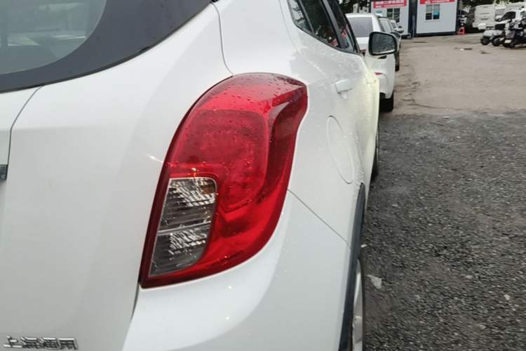 Used Buick Encore 2014 1.4T Automatic Two-Wheel Drive Urban Elite Model Right Rear Taillight