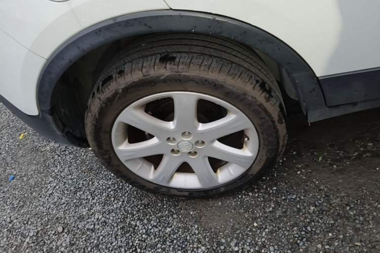 Used Buick Encore 2014 1.4T Automatic Two-Wheel Drive Urban Elite Model Right Rear Wheel Hub