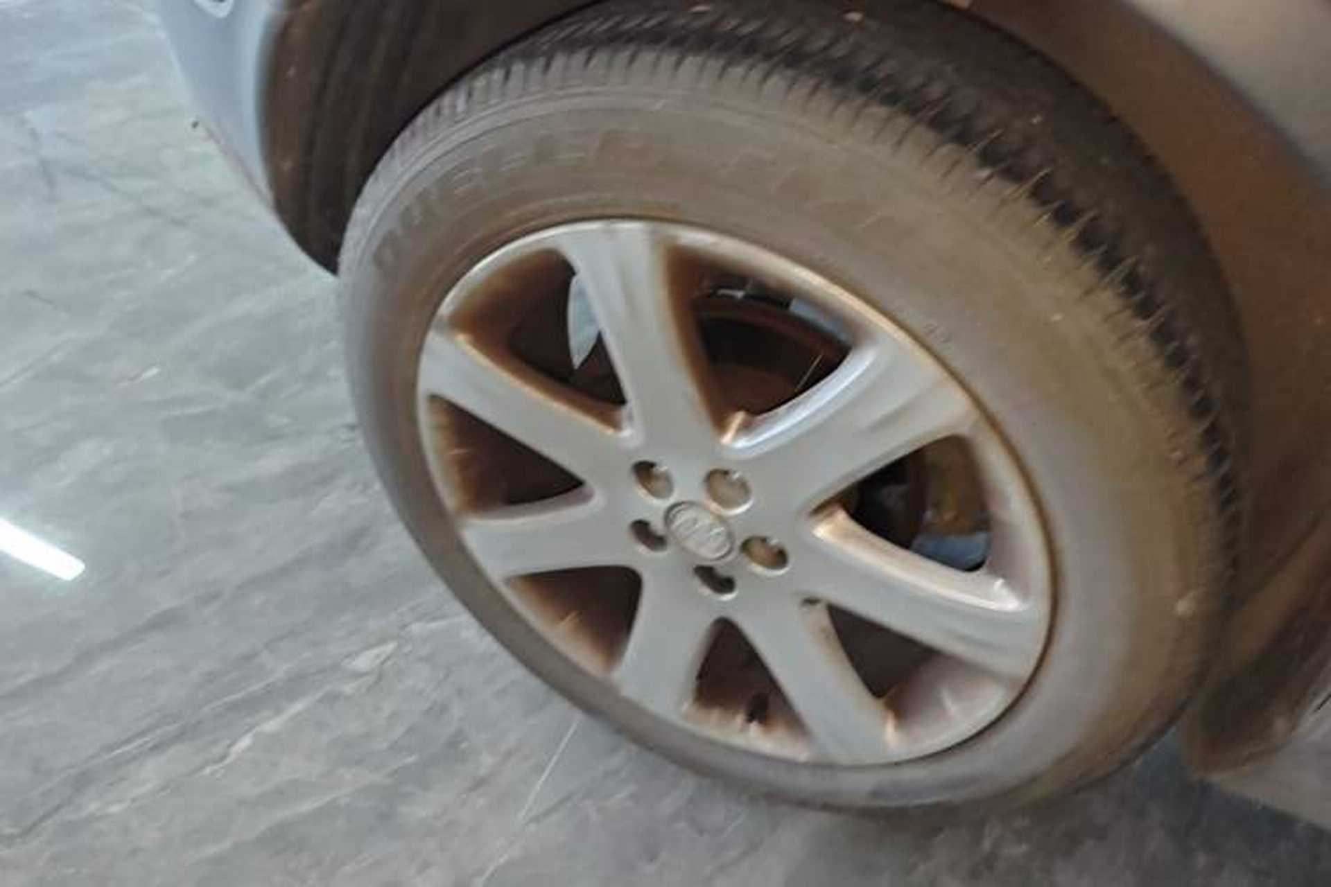Used Buick Encore 2014 1.4T Automatic Two-Wheel Drive Urban Elite Model Right Rear Wheel Hub