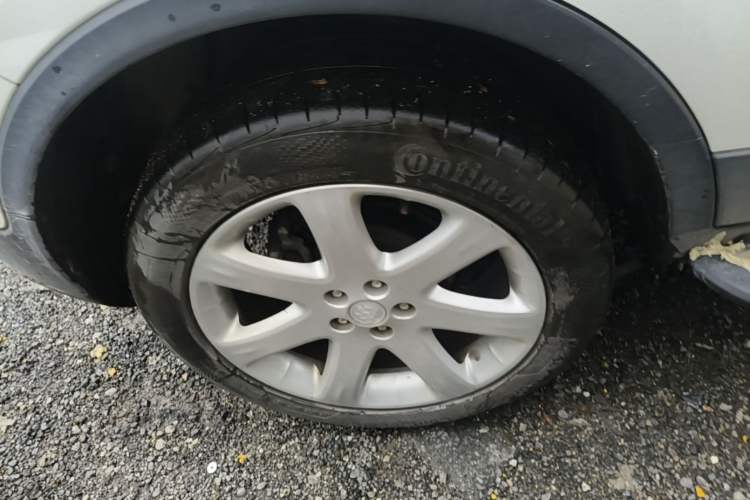 Used Buick Encore 2014 1.4T Automatic Two-Wheel Drive Urban Elite Model Right Rear Wheel Hub