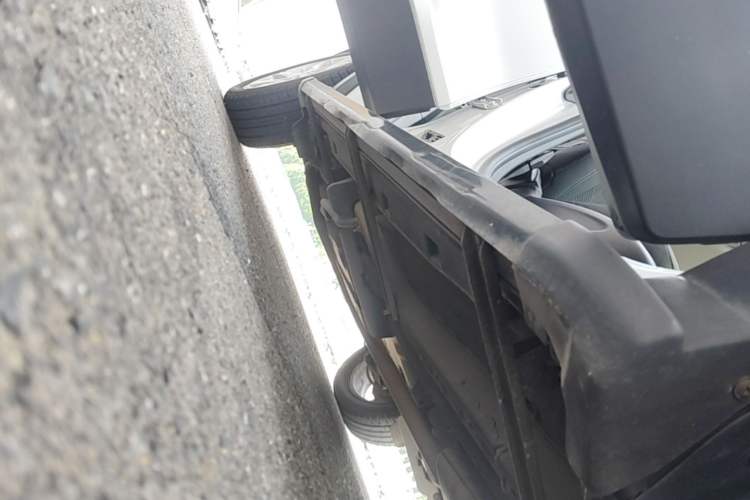 Used Buick Encore 2014 1.4T Automatic Two-Wheel Drive Urban Elite Model Right Side Sill
