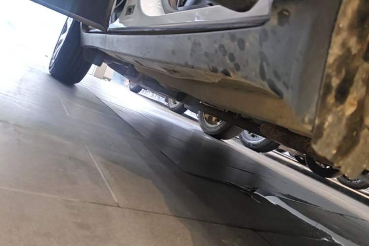 Used Buick Encore 2014 1.4T Automatic Two-Wheel Drive Urban Leading Model Right Side Sill
