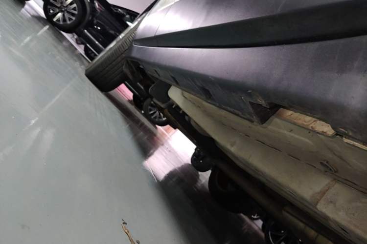 Used Buick Encore 2014 1.4T Automatic Two-Wheel Drive Urban Elite Model Right Side Sill