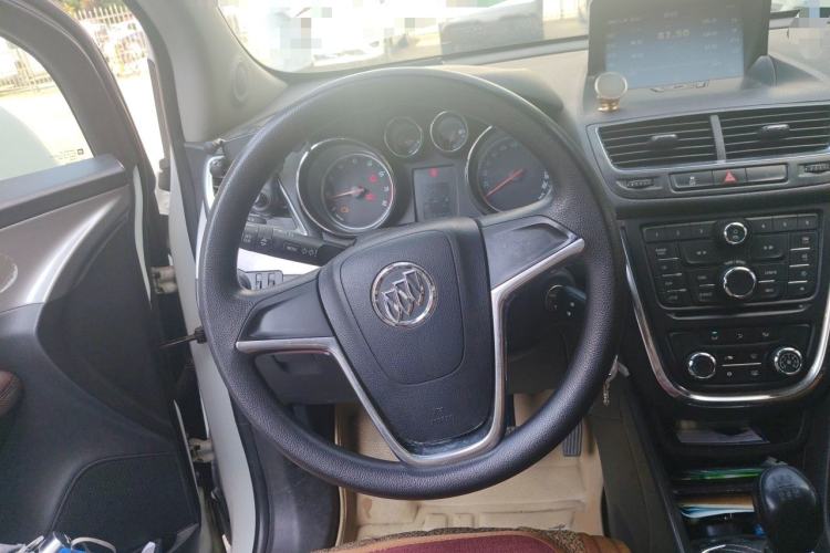 Used Buick Encore 2014 1.4T Manual Two-Wheel Drive Urban Advanced Model Steering Wheel