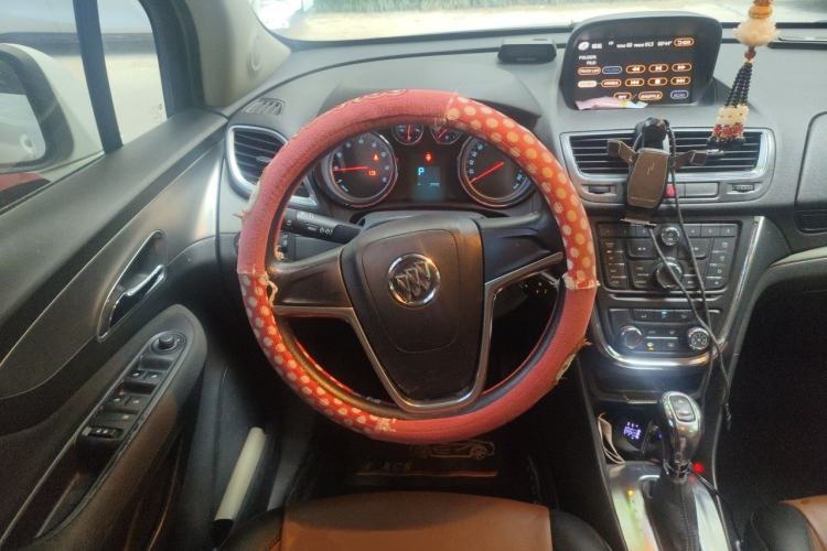 Used Buick Encore 2014 1.4T Automatic Two-Wheel Drive Urban Elite Model Steering Wheel