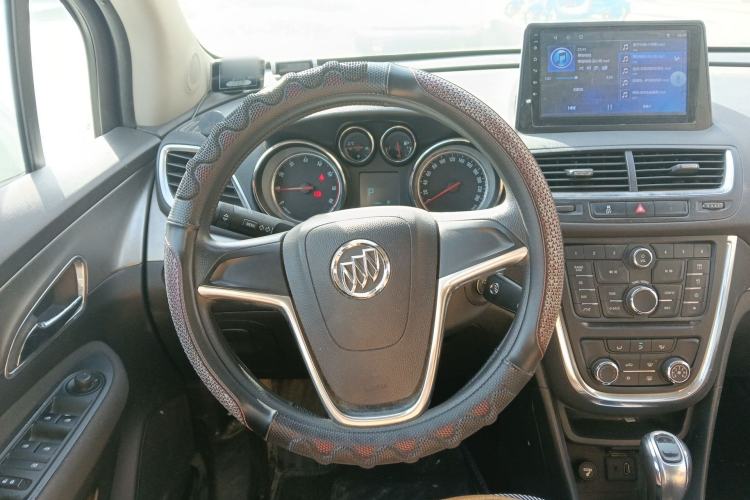 Used Buick Encore 2014 1.4T Automatic Two-Wheel Drive Urban Elite Model Steering Wheel