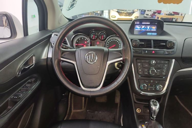 Used Buick Encore 2014 1.4T Automatic Two-Wheel Drive Urban Elite Model Steering Wheel