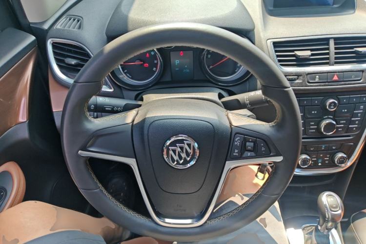Used Buick Encore 2014 1.4T Automatic Two-Wheel Drive Urban Leading Model Steering Wheel