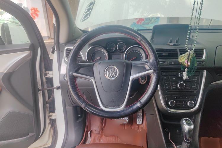 Used Buick Encore 2014 1.4T Automatic Two-Wheel Drive Urban Elite Model Steering Wheel
