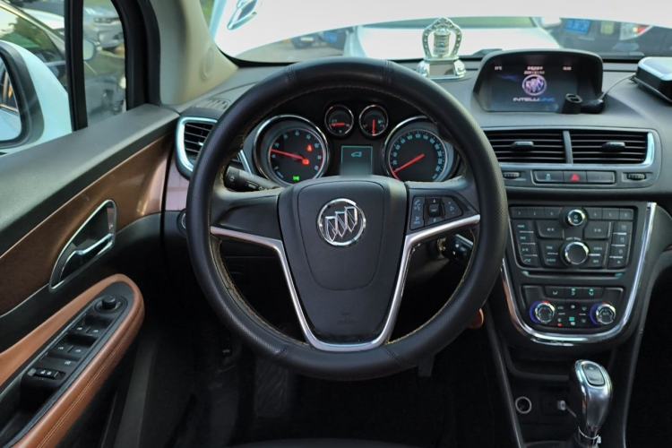 Used Buick Encore 2014 1.4T Automatic All-Wheel-Drive Flagship Edition Steering Wheel