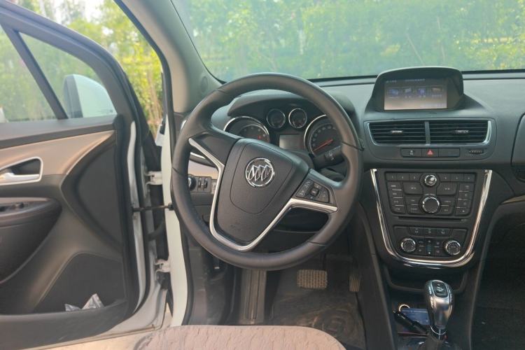 Used Buick Encore 2014 1.4T Automatic All-Wheel-Drive Flagship Edition Steering Wheel