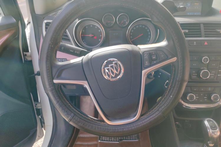 Used Buick Encore 2014 1.4T Automatic All-Wheel-Drive Flagship Edition Steering Wheel