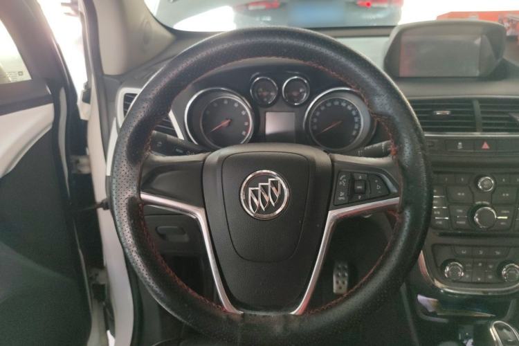 Used Buick Encore 2014 1.4T Automatic All-Wheel-Drive Flagship Edition Steering Wheel