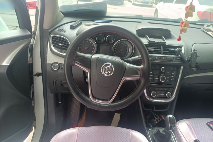 Used Buick Encore 2014 1.4T Manual Two-Wheel Drive Urban Advanced Model Steering Wheel
