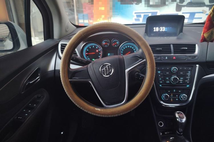 Used Buick Encore 2014 1.4T Automatic Two-Wheel Drive Urban Leading Model Steering Wheel