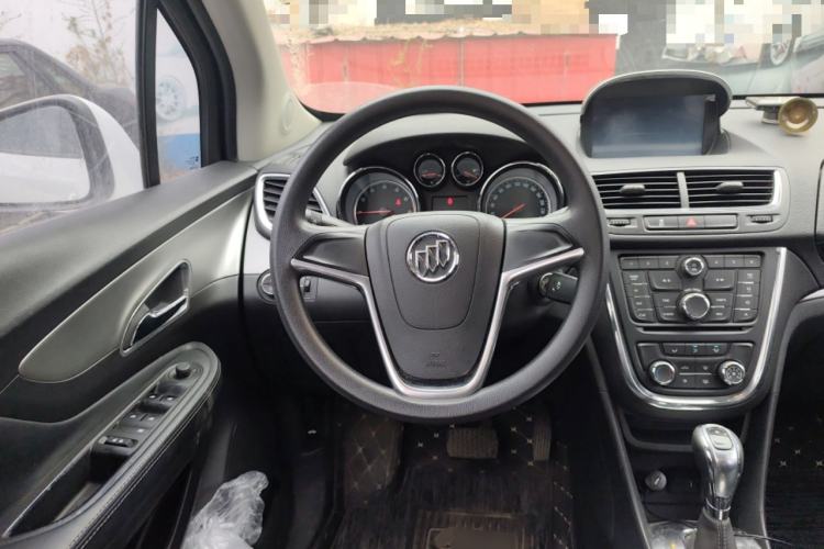 Used Buick Encore 2014 1.4T Automatic Two-Wheel Drive Urban Elite Model Steering Wheel