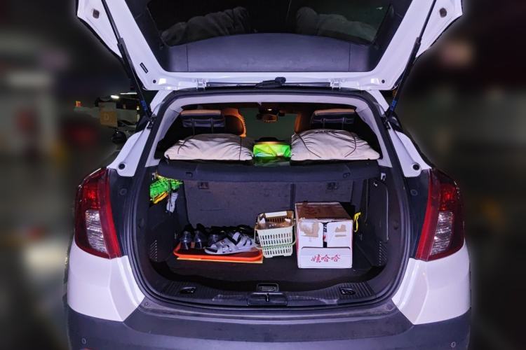 Used Buick Encore 2014 1.4T Automatic Two-Wheel Drive Urban Leading Model Trunk