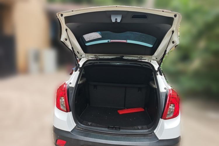 Used Buick Encore 2014 1.4T Automatic Two-Wheel Drive Urban Leading Model Trunk