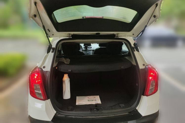 Used Buick Encore 2014 1.4T Automatic Two-Wheel Drive Urban Elite Model Trunk