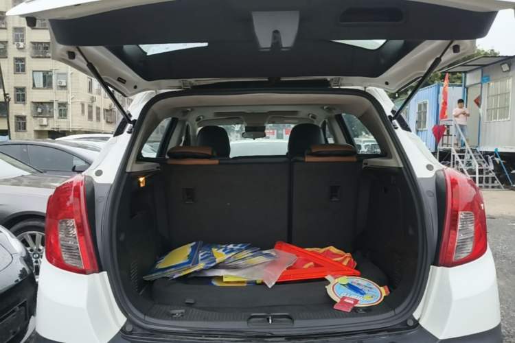 Used Buick Encore 2014 1.4T Automatic Two-Wheel Drive Urban Elite Model Trunk