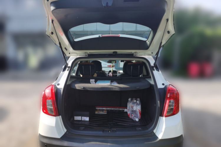Used Buick Encore 2014 1.4T Automatic Two-Wheel Drive Urban Elite Model Trunk