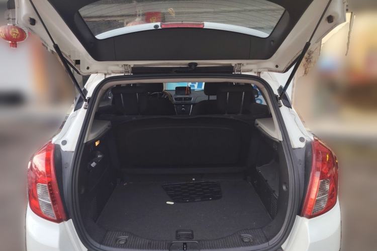 Used Buick Encore 2014 1.4T Automatic Two-Wheel Drive Urban Leading Model Trunk