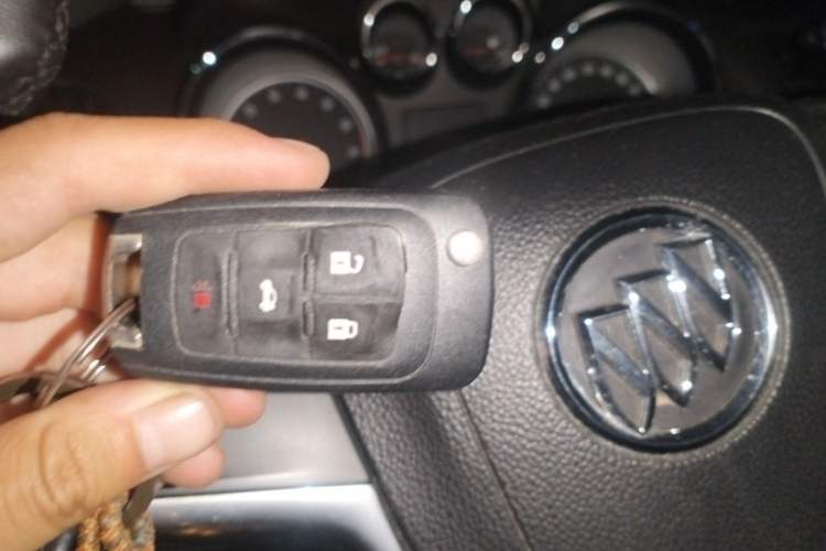 Used Buick Encore 2014 1.4T Automatic Two-Wheel Drive Urban Leading Model Vehicle Key