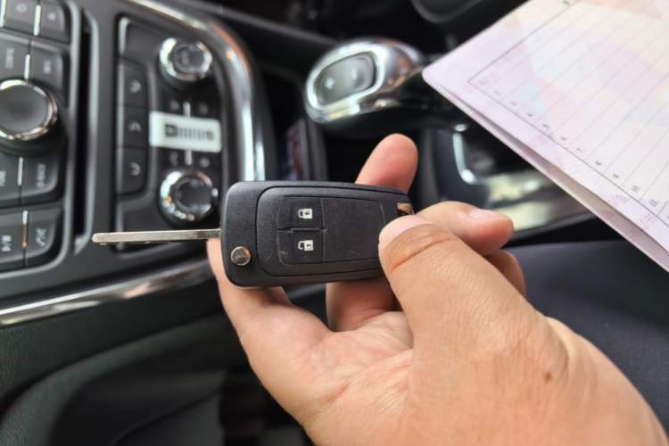 Used Buick Encore 2014 1.4T Automatic Two-Wheel Drive Urban Leading Model Vehicle Key