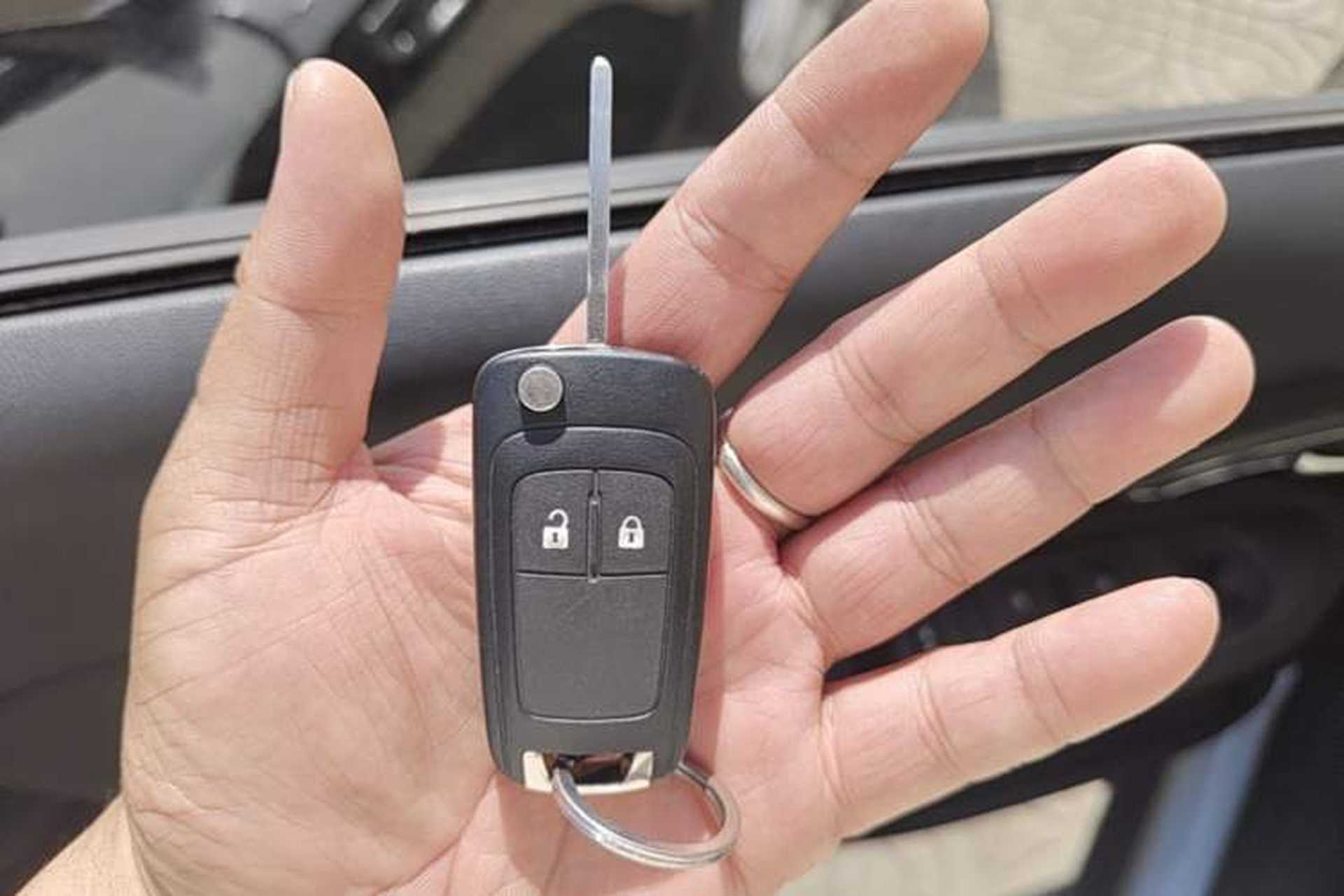 Used Buick Encore 2014 1.4T Automatic Two-Wheel Drive Urban Elite Model Vehicle Key