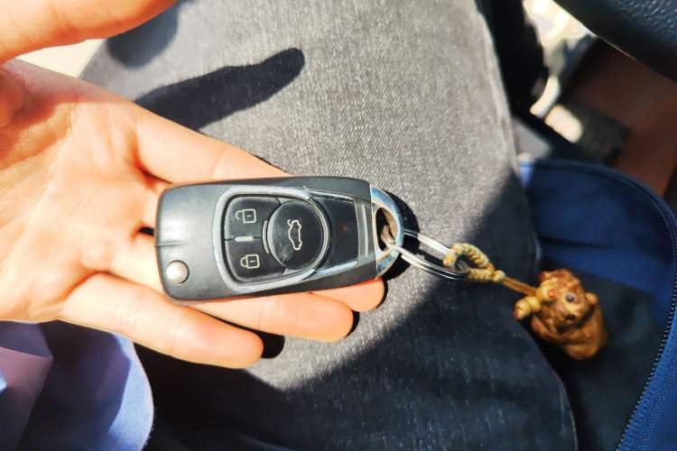Used Buick Encore 2014 1.4T Automatic Two-Wheel Drive Urban Elite Model Vehicle Key