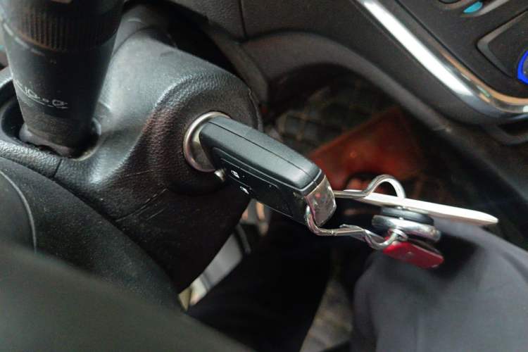 Used Buick Encore 2014 1.4T Manual Two-Wheel Drive Urban Sport Model Vehicle Key