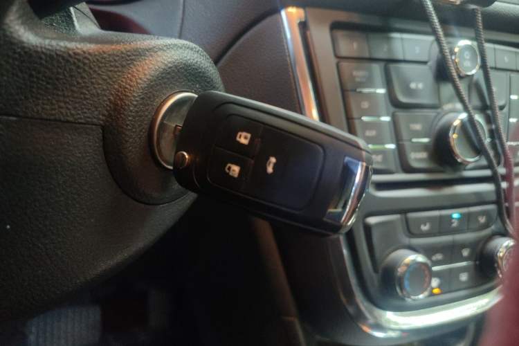 Used Buick Encore 2014 1.4T Automatic Two-Wheel Drive Urban Elite Model Vehicle Key