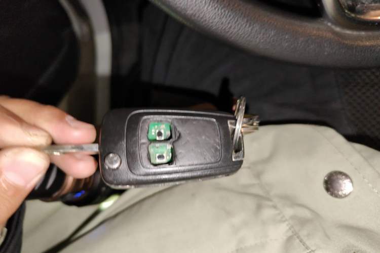 Used Buick Encore 2014 1.4T Automatic Two-Wheel Drive Urban Elite Model Vehicle Key