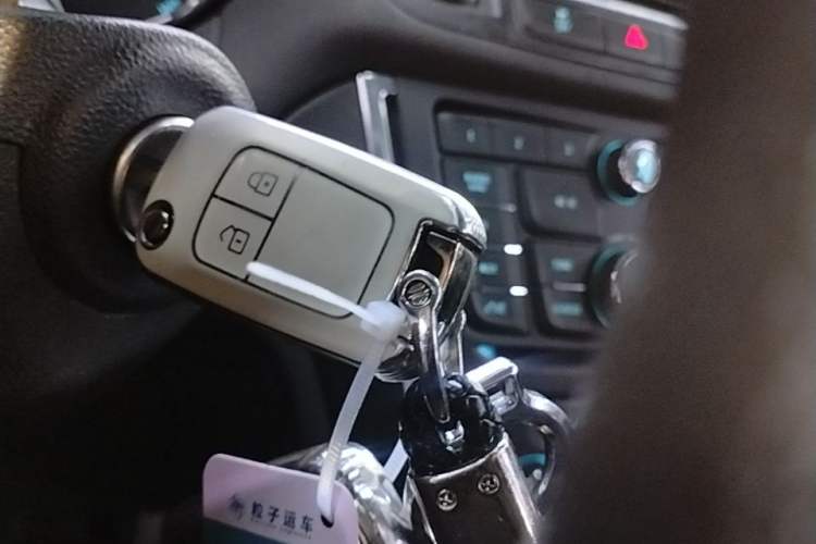 Used Buick Encore 2014 1.4T Automatic Two-Wheel Drive Urban Elite Model Vehicle Key