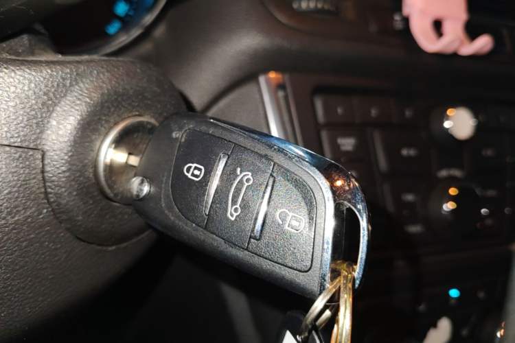 Used Buick Encore 2014 1.4T Automatic Two-Wheel Drive Urban Elite Model Vehicle Key
